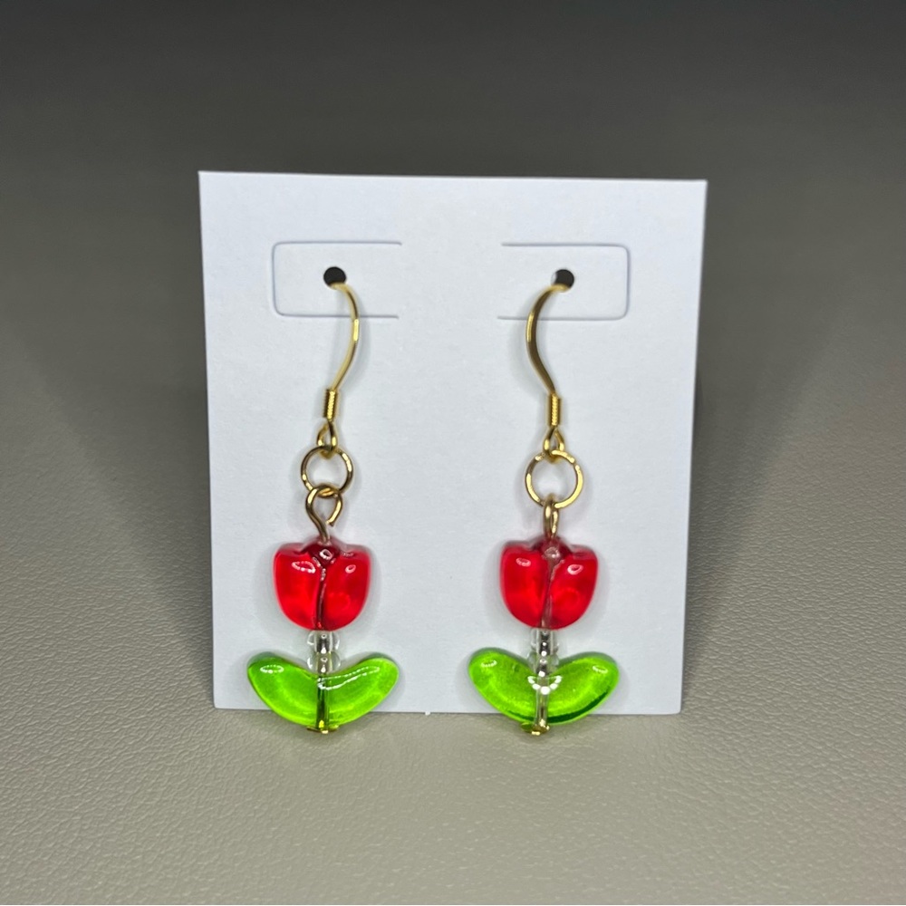 Tulip Charm Earrings - 18k Gold Plated